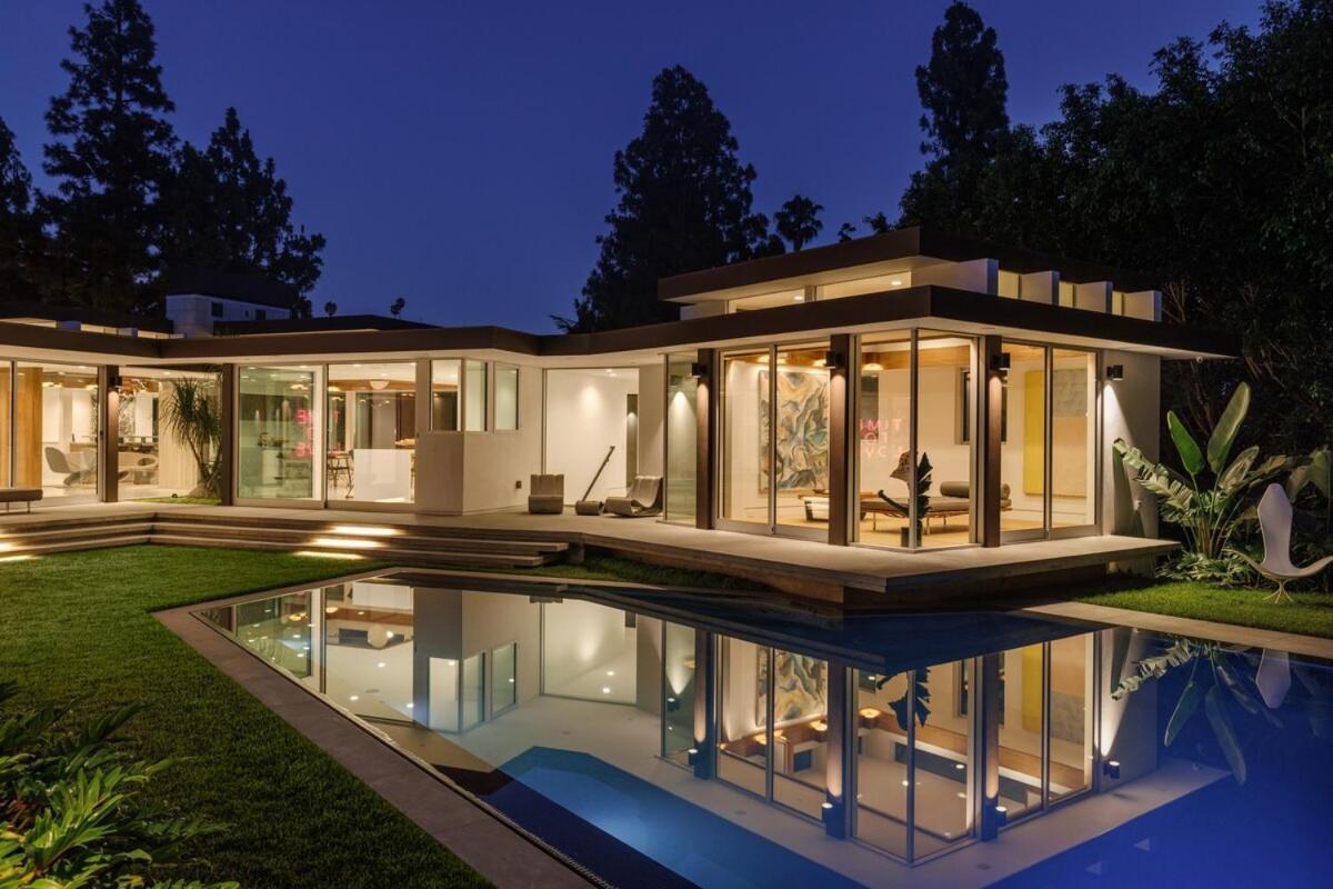 Loma Vista Modern *