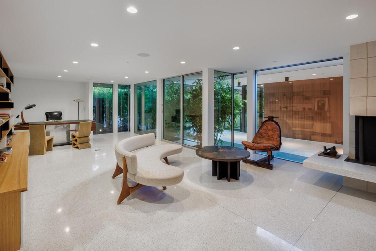 Loma Vista Modern Holiday home *