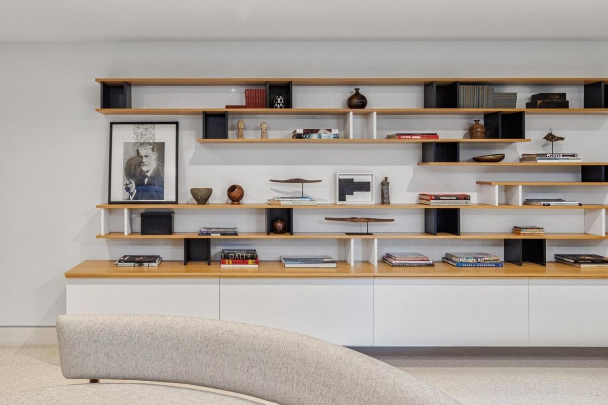 Loma Vista Modern